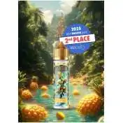 E-liquide primé Vape Of Legends dans un décor tropical avec ananas et palmiers