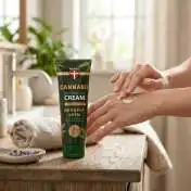Crème mains au chanvre BIO - Soin nourrissant, 125 ml Palacio : texture de la crème