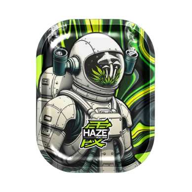 Face du plateau Astro High, casque fermé et lueur dans la visière