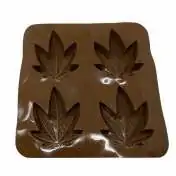 moule-cannabis